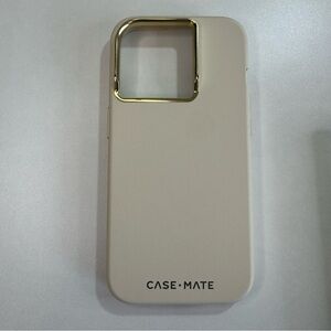 Case-Mate Silicone Case for MagSafe Apple iPhone 15 Pro - Beige/Gold camera trim